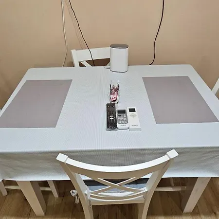 Apartament Vp Eden *